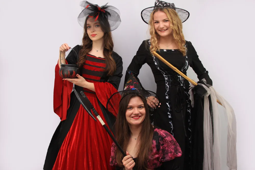 vrajitoare petreceri copii Costum vrajitoare petreceri copii petreceri copii Iași — Kids Mania