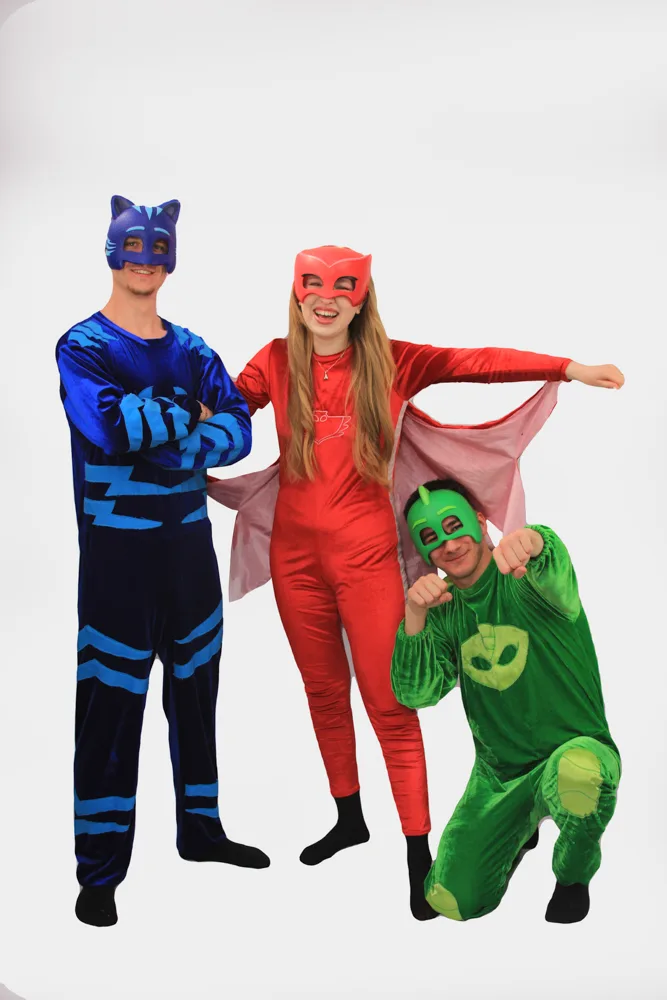 Eroi in pijama animatori copii Iasi Costum Eroi in pijama animatori copii Iasi petreceri copii Iași — Kids Mania
