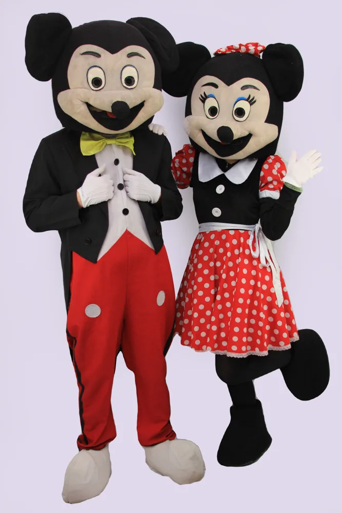 minnie si mickey mouse animatori personaje hostess botez Costum minnie si mickey mouse animatori personaje hostess botez petreceri copii Iași — Kids Mania