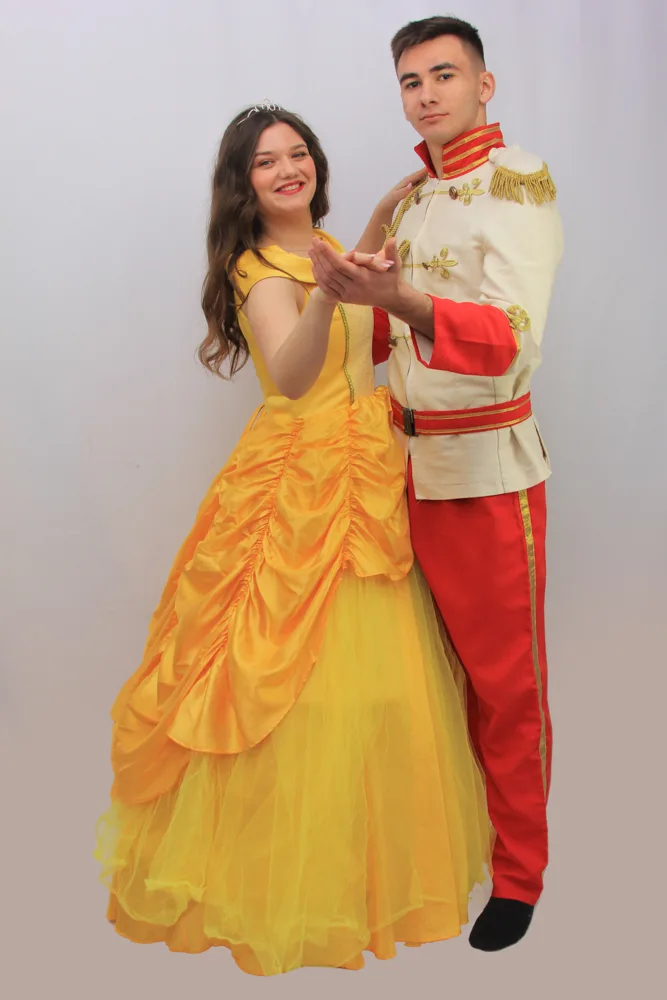 Printesa Belle si printul personaj petreceri copii Costum Printesa Belle si printul personaj petreceri copii petreceri copii Iași — Kids Mania