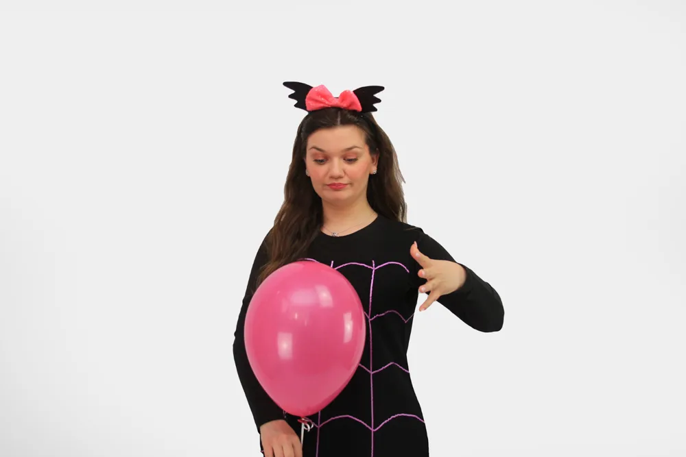 Petreceri copii cu vampirina Costum Petreceri copii cu vampirina petreceri copii Iași — Kids Mania