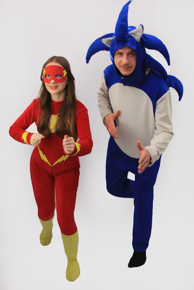 Fata flash si Sonic animatori petreceri copii Costum Fata flash si Sonic animatori petreceri copii petreceri copii Iași — Kids Mania