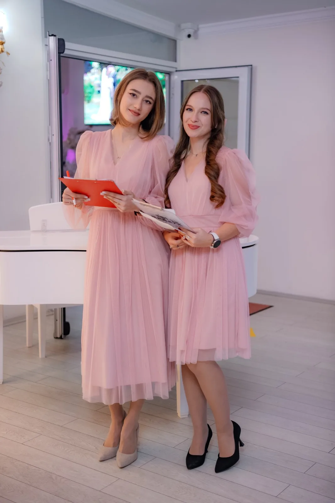 Castel gonflabil cu tobogan închiriat Neamț — Kids Mania — fotografie produs