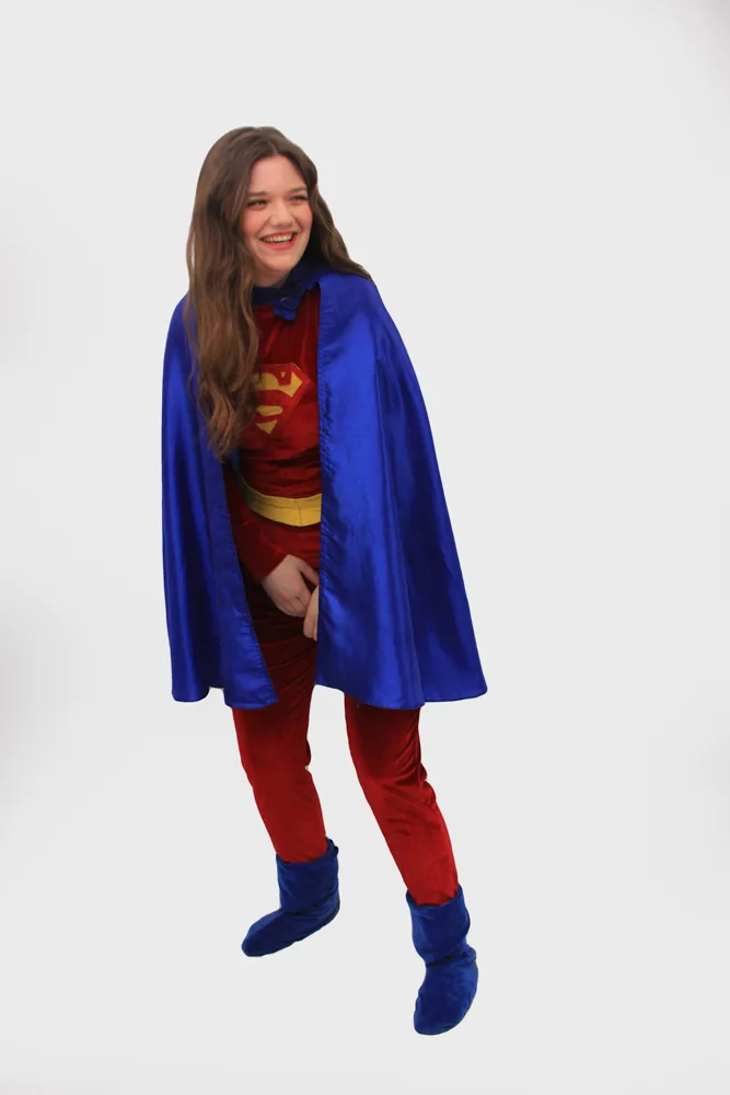 ISupergirl animatoare copii iasi Costum ISupergirl animatoare copii iasi petreceri copii Iași — Kids Mania