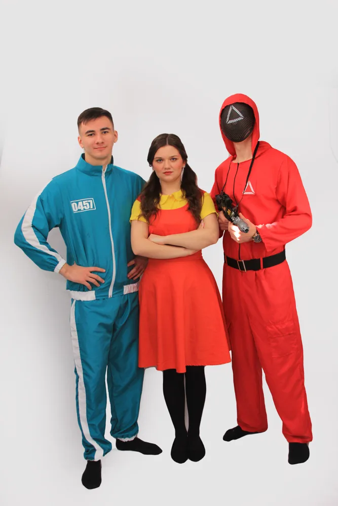 animatori petreceri squid game Costum animatori petreceri squid game petreceri copii Iași — Kids Mania